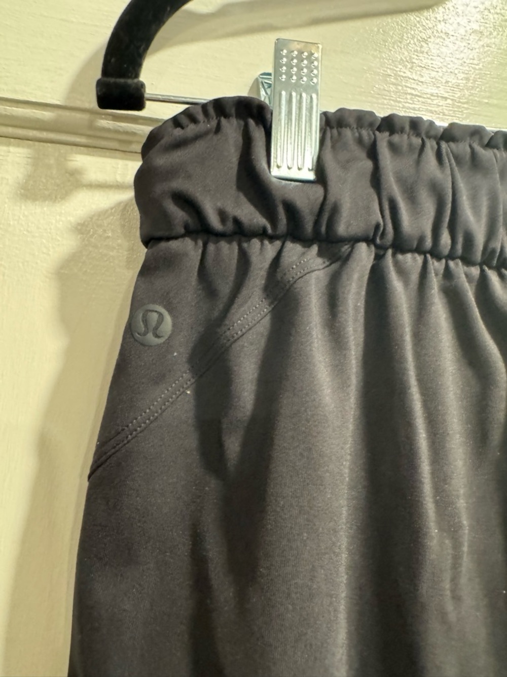 Lululemon Stretch High Rise Jogger Black Athletic Athleisure Outdoor Hiking Gym - Picture 9 of 11